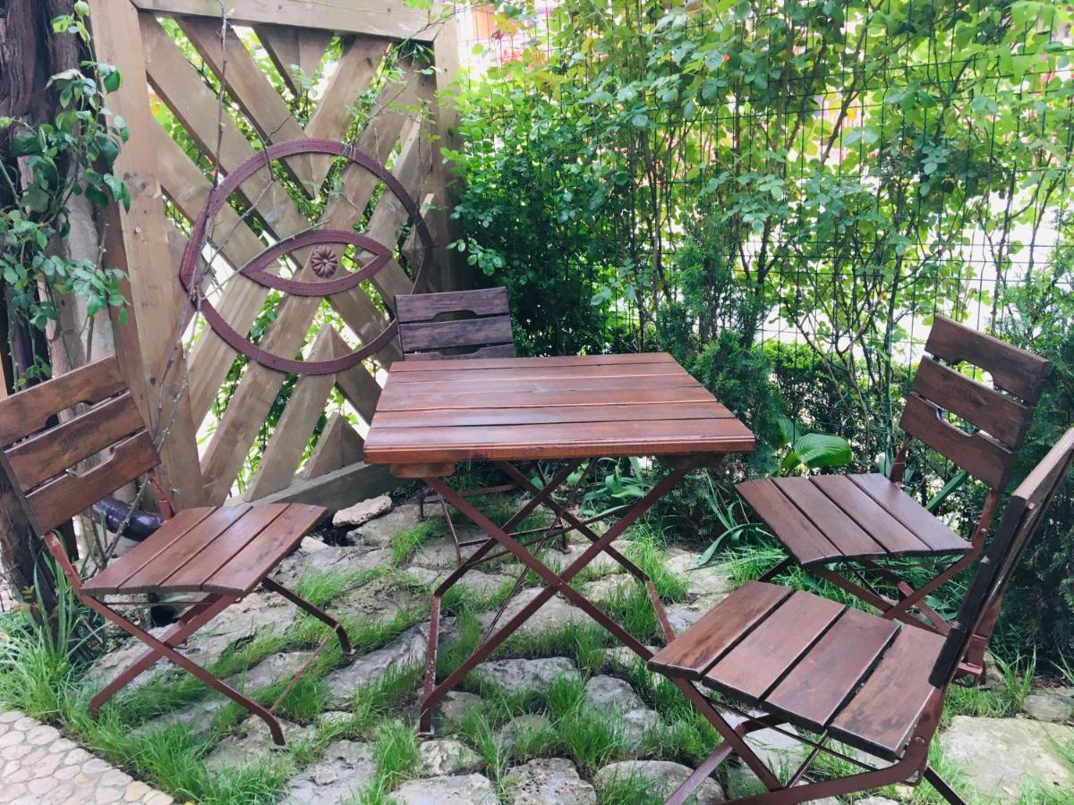 Casa Double M, Vama Veche